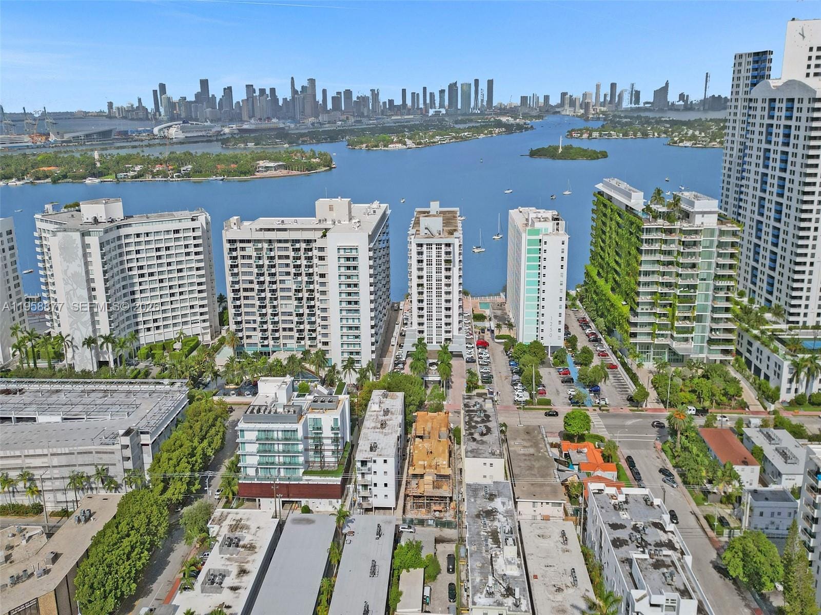 1228 West Avenue 1415, Miami Beach, FL 33139 photo 24