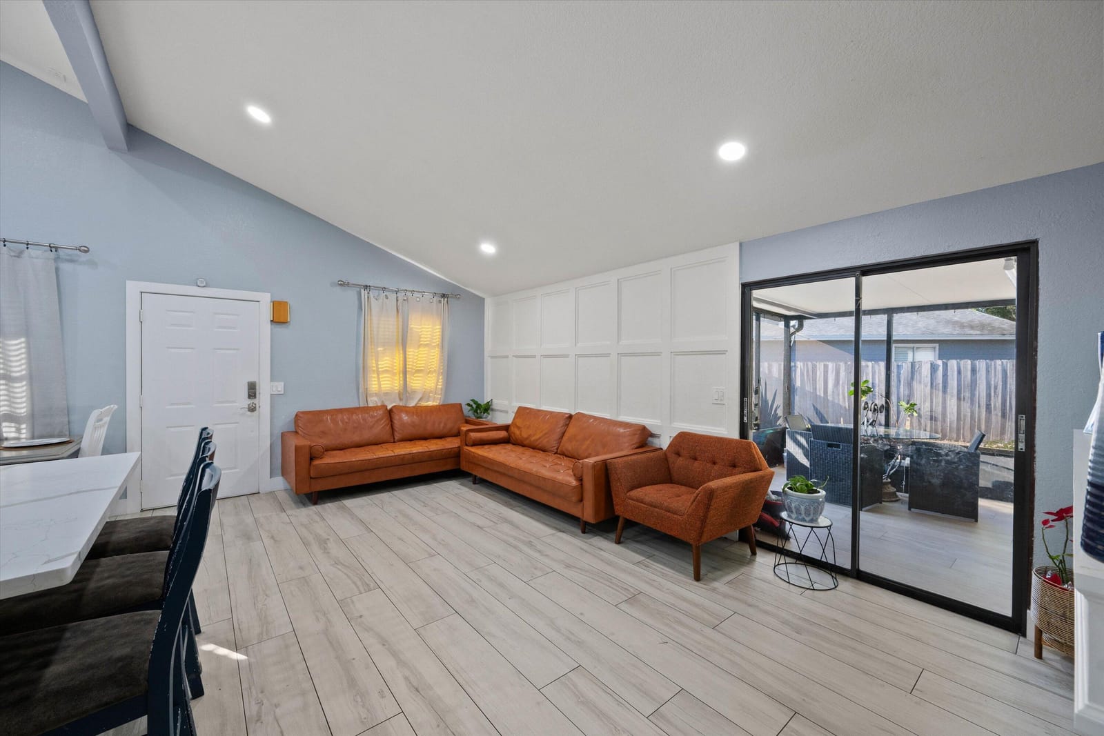 1222 Stardust Way — photo 9