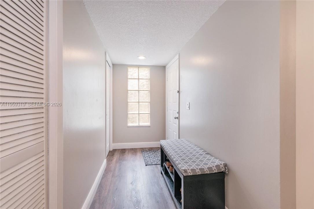 402 Lakeview Drive 201 — photo 5