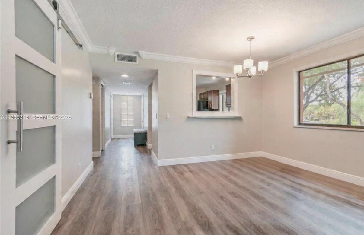 402 Lakeview Drive 201 — photo 6