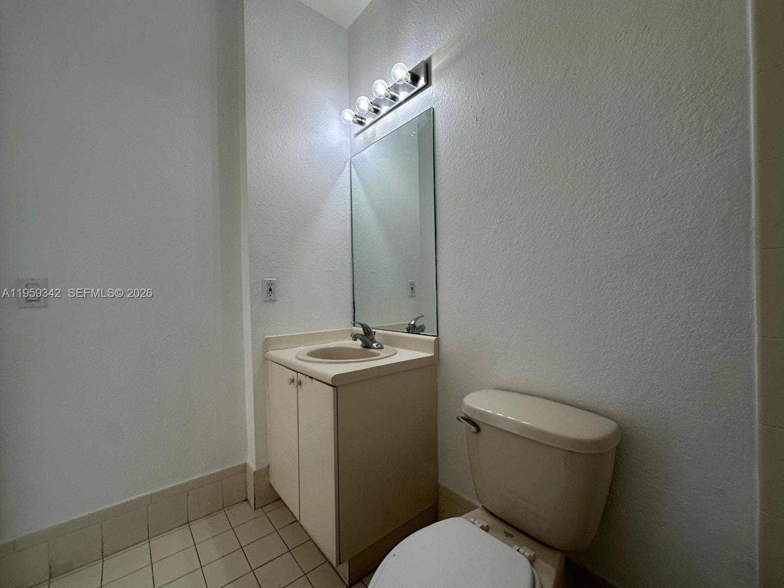 1661 SE 29th Court 104, Homestead, FL 33035 photo 20