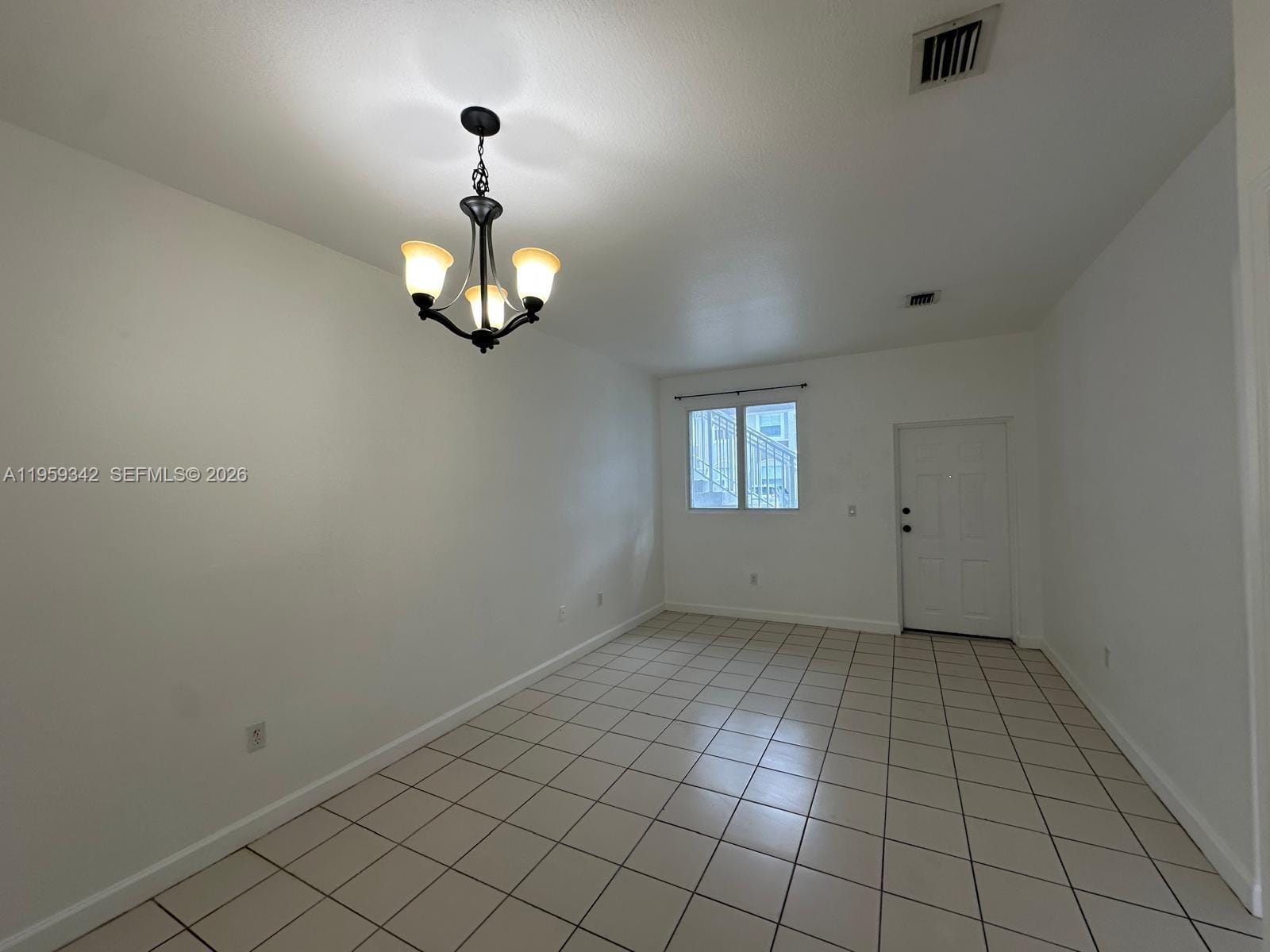 1661 SE 29th Court 104 — photo 8