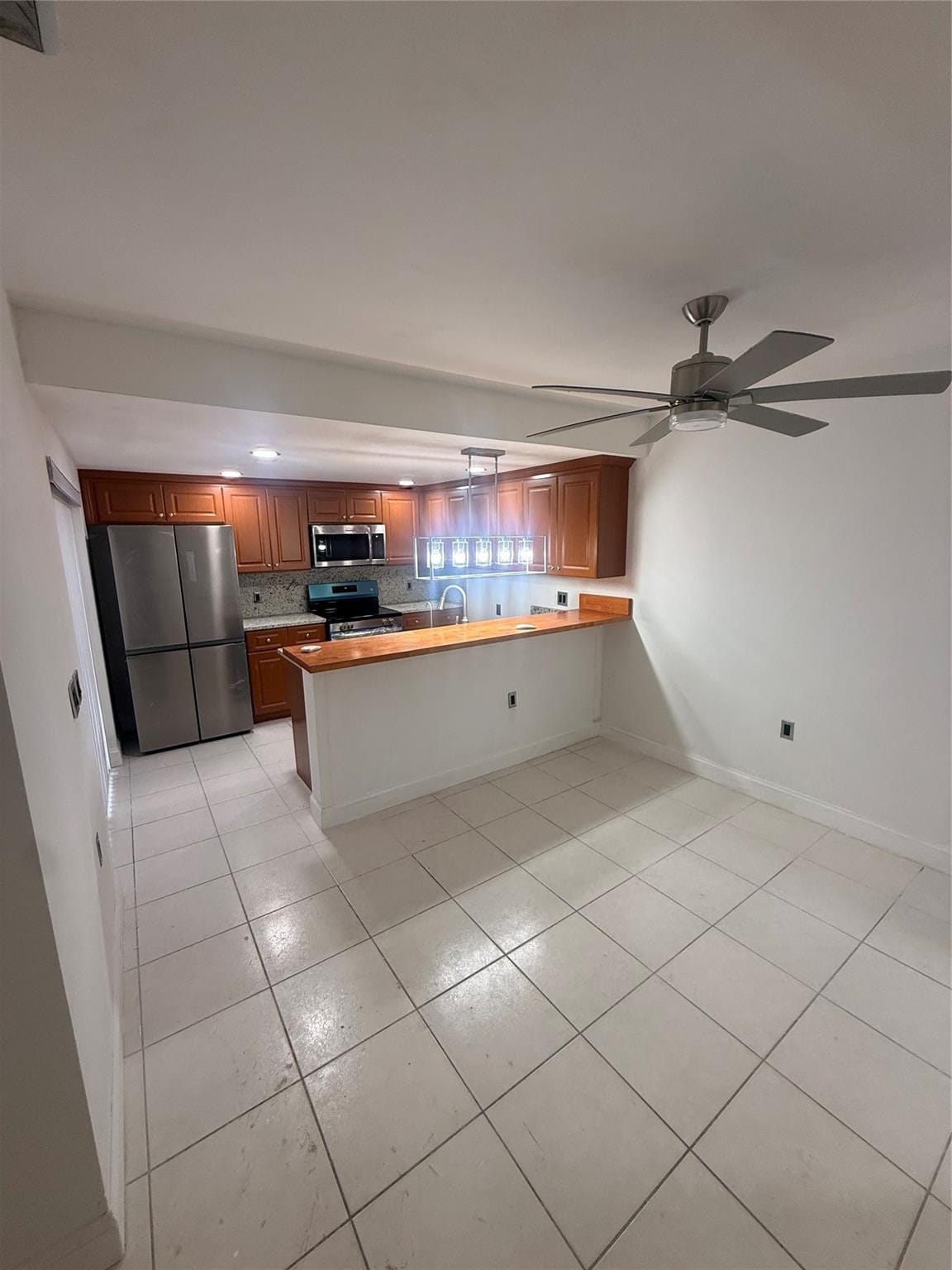 9138 SW 23rd Street B — photo 4