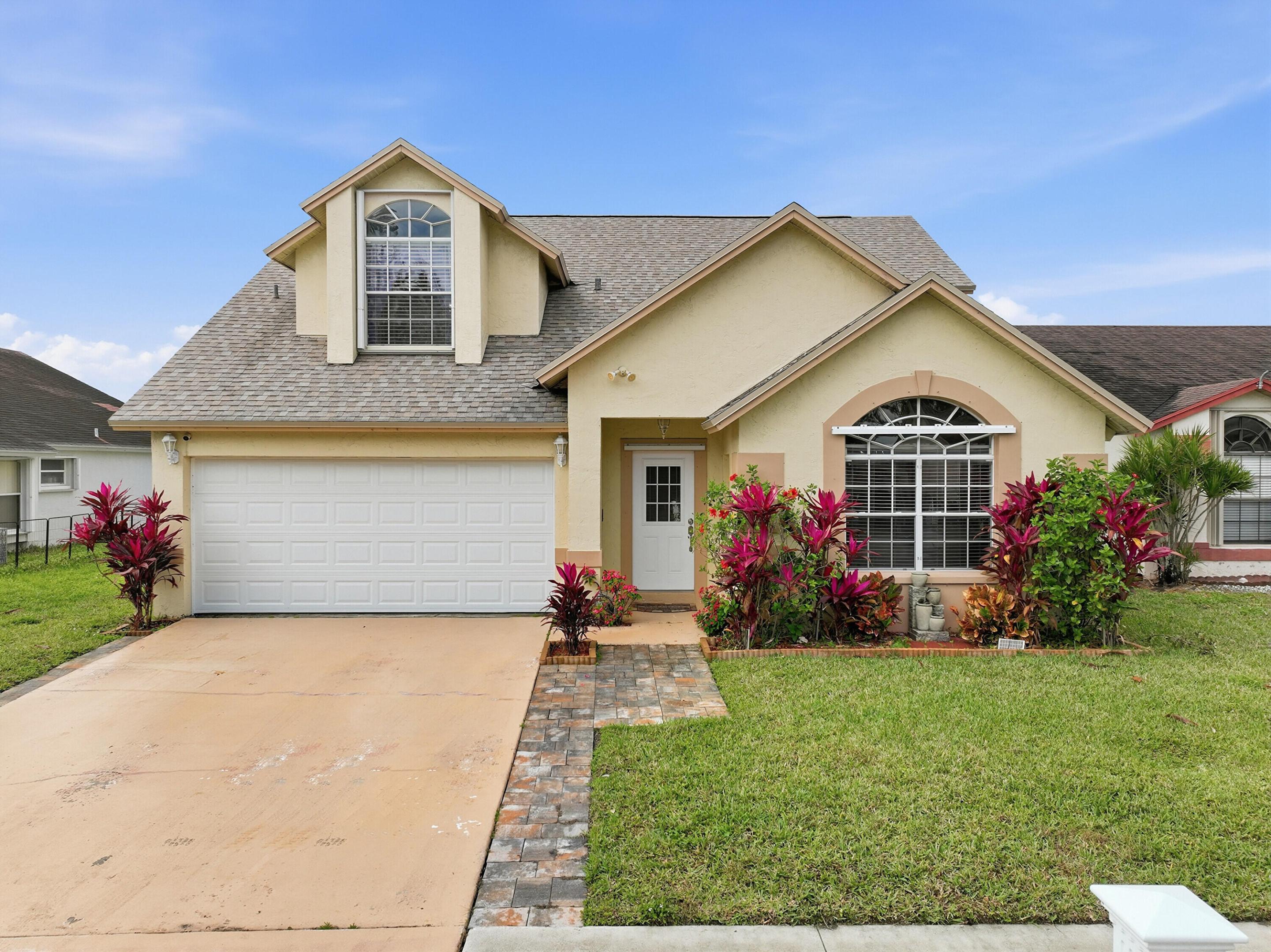 2805 Foxhall Drive E, West Palm Beach, FL 33417, West Palm Beach