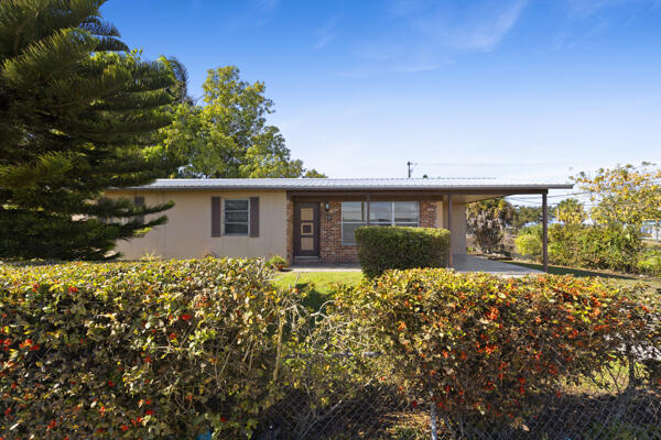 110 SW 12th Avenue, South Bay, FL 33493, South Bay