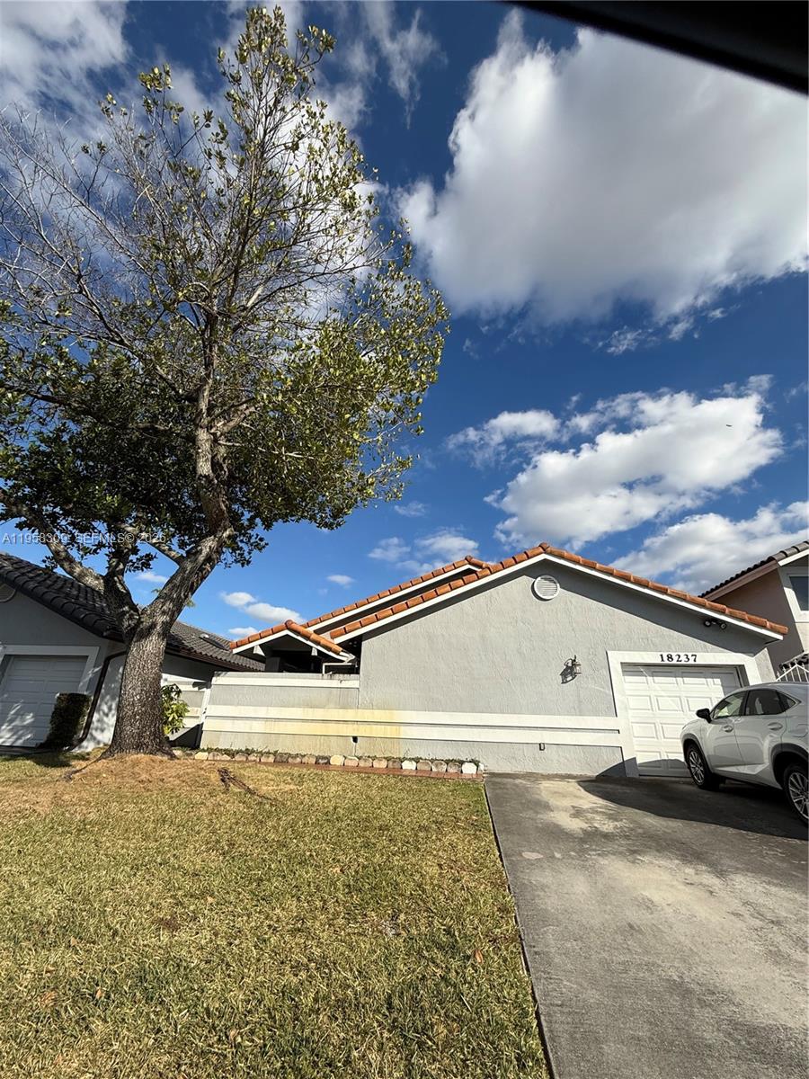 18237 NW 61st Place, Hialeah, FL 33015, Hialeah