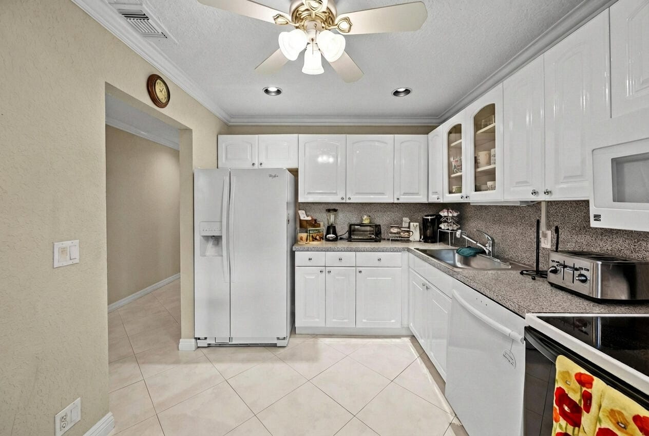 21691 Tall Palm Circle 3c, Boca Raton, FL 33433 photo 6