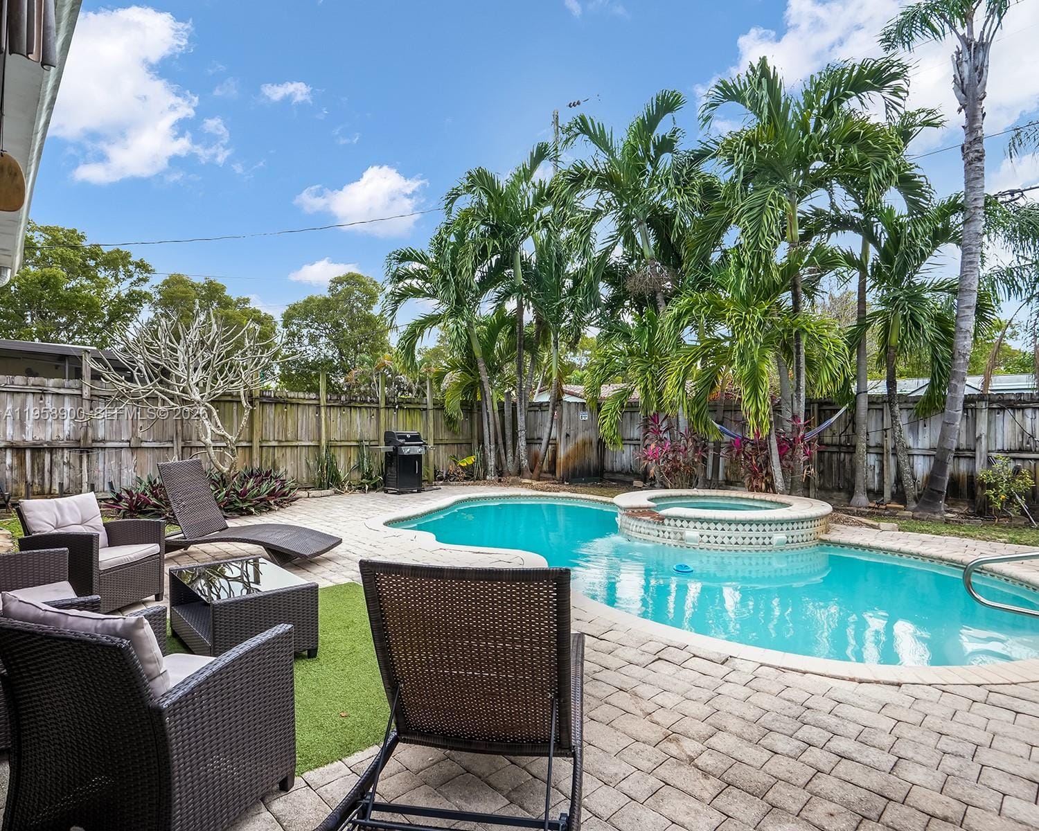 1906 N 31st Avenue, Hollywood, FL 33021
