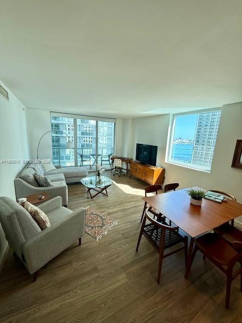 55 SE 6th Street 1807, Miami, FL 33131 photo 2
