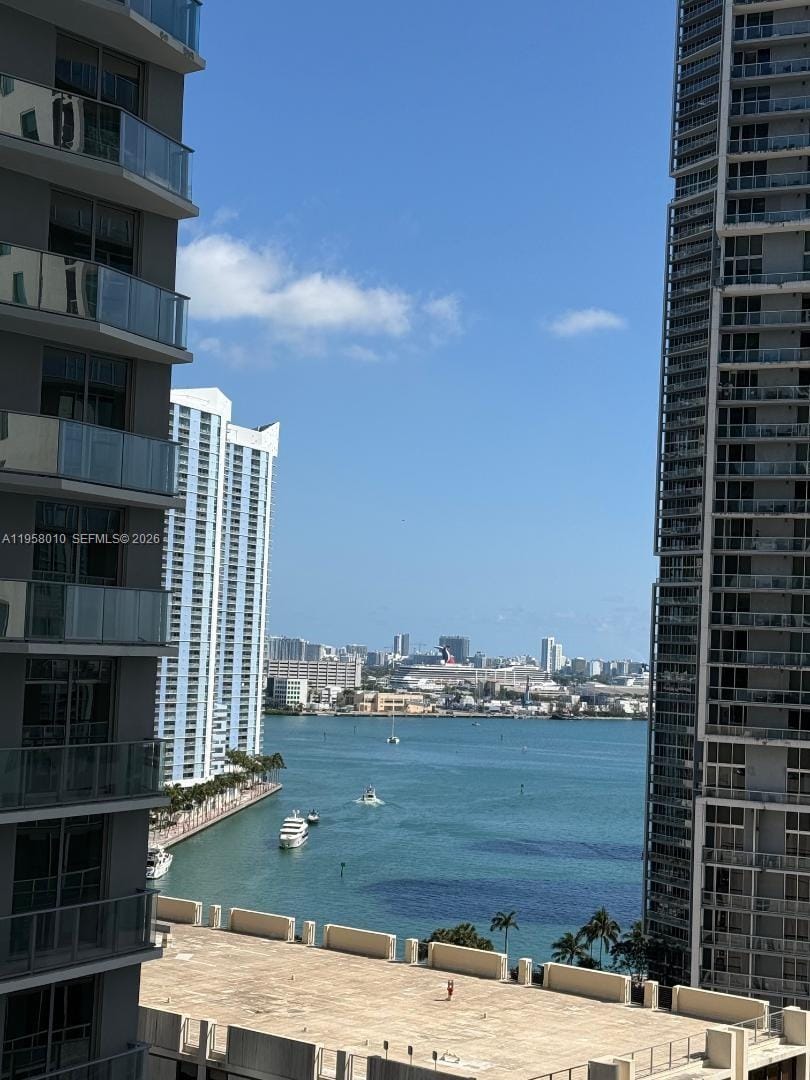 55 SE 6th Street 1807, Miami, FL 33131 photo 17