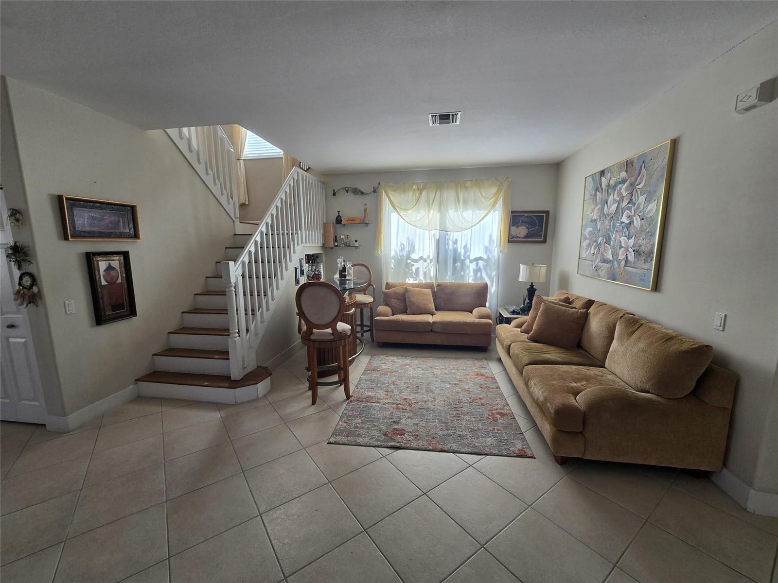 7082 Middlebury Drive — photo 9
