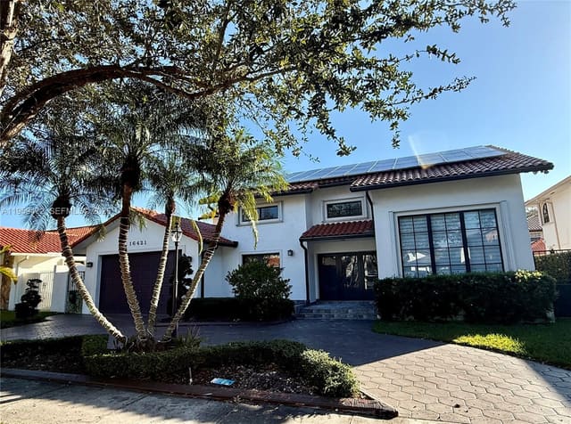 16421 NW 83rd Court, sold in 5th Addn To Royal Oaks, Miami Lakes, FL