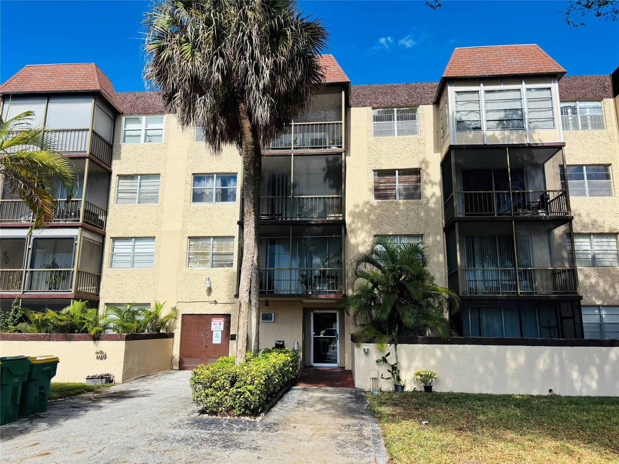 7300 NW 17th Street 405, Plantation, FL 33313, Plantation