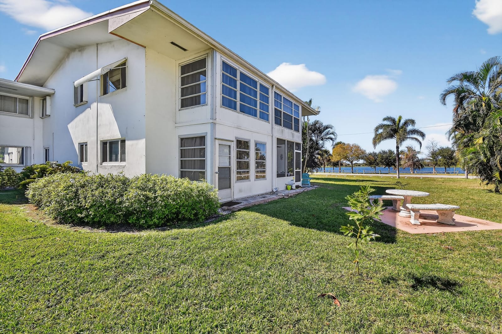 2286 Lake Osborne Drive Apt. 4, Lake Worth Beach, FL 33461 photo 21