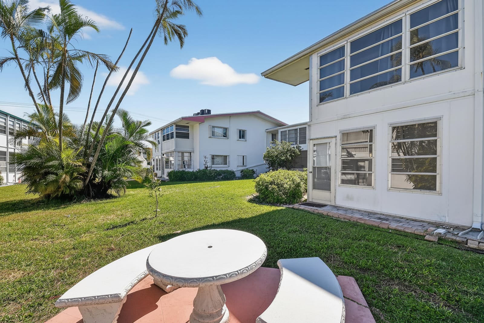 2286 Lake Osborne Drive Apt. 4, Lake Worth Beach, FL 33461 photo 23