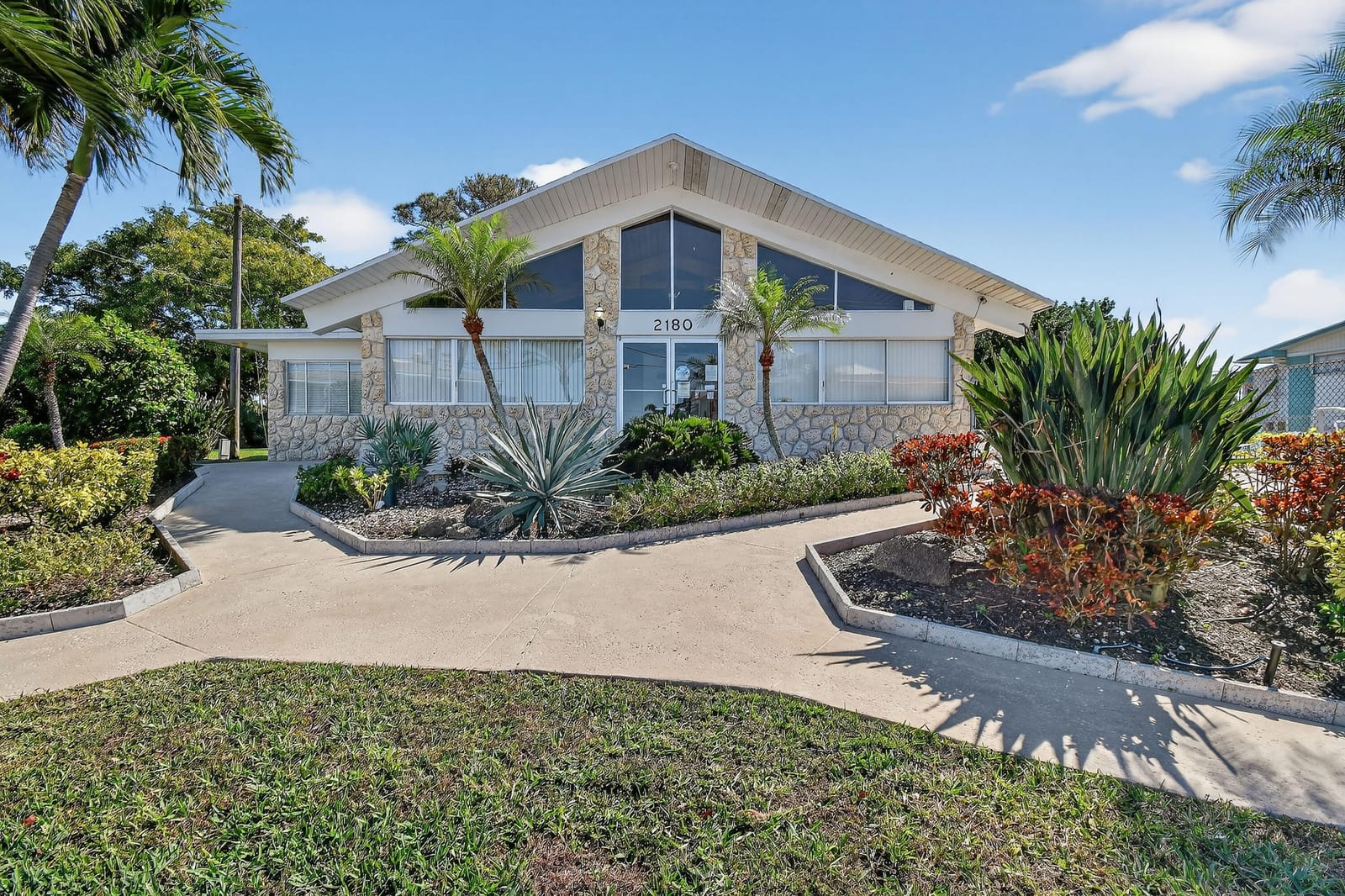 2286 Lake Osborne Drive Apt. 4, Lake Worth Beach, FL 33461 photo 24