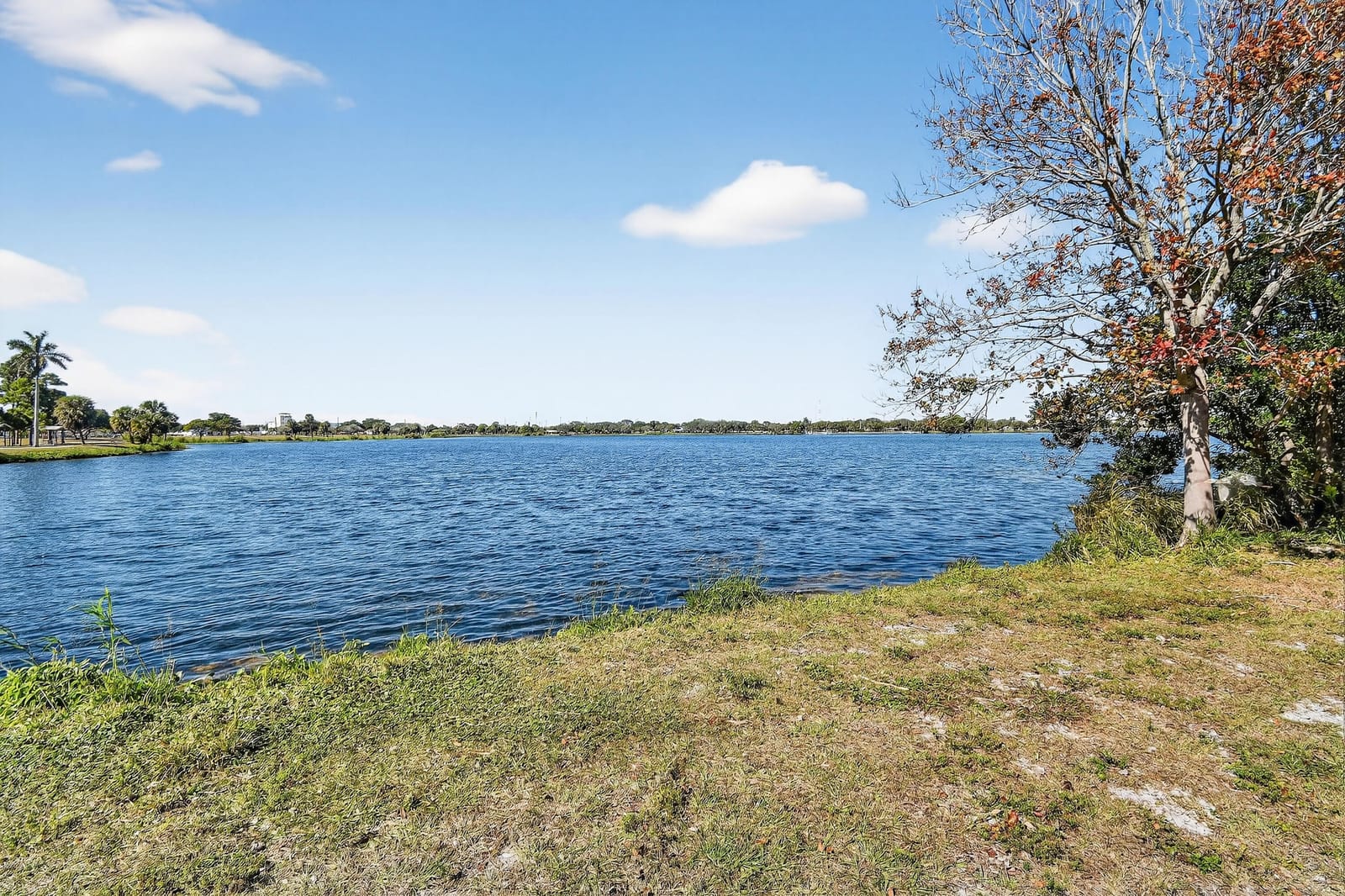 2286 Lake Osborne Drive Apt. 4, Lake Worth Beach, FL 33461 photo 27