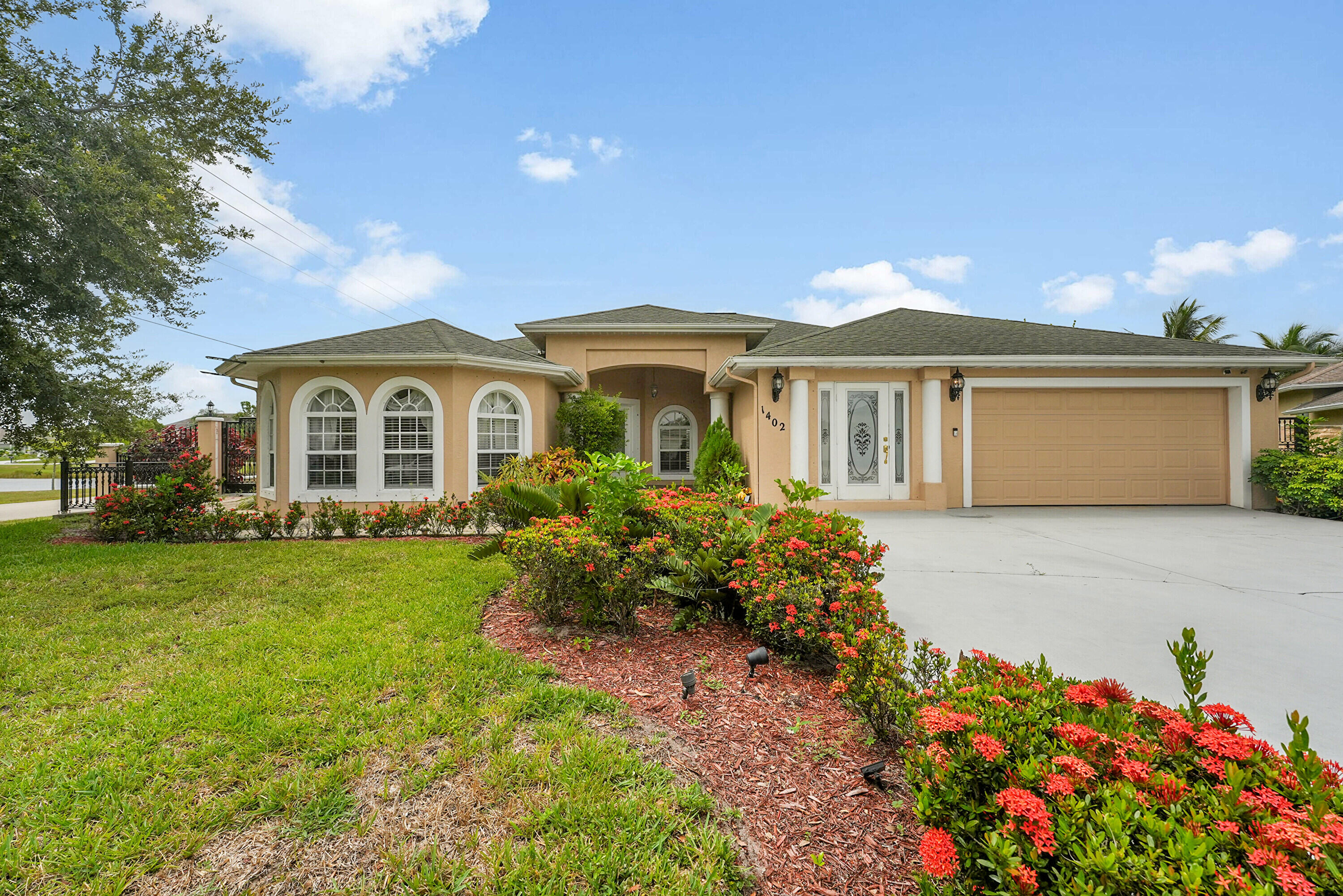 1402 SW Doe Court, Port St. Lucie, FL 34953, Port St Lucie