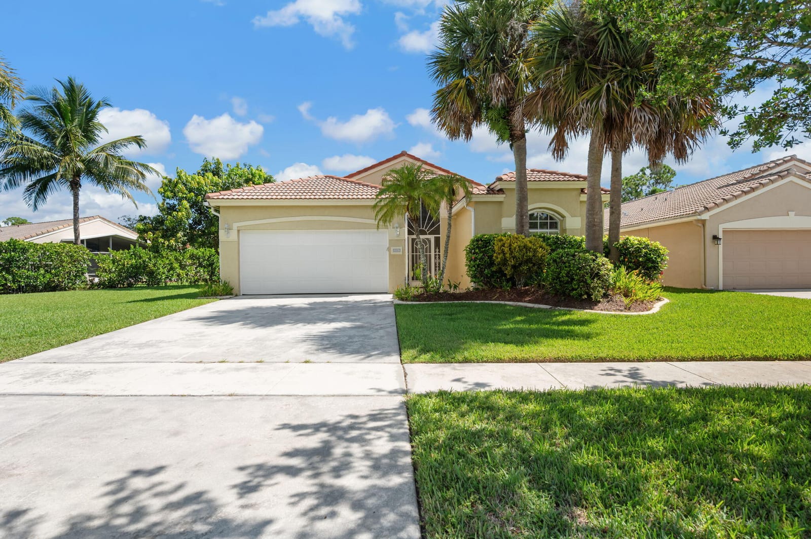 3 bedroom home for sale at 6980 Twin Oaks, Stuart, FL 34997 — $524,900
