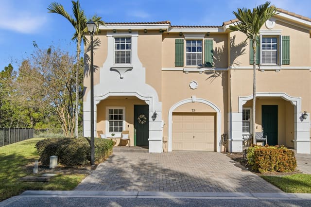 75 SW Squirrel Nest Way, sold in Whitemarsh Reserve, Stuart, FL