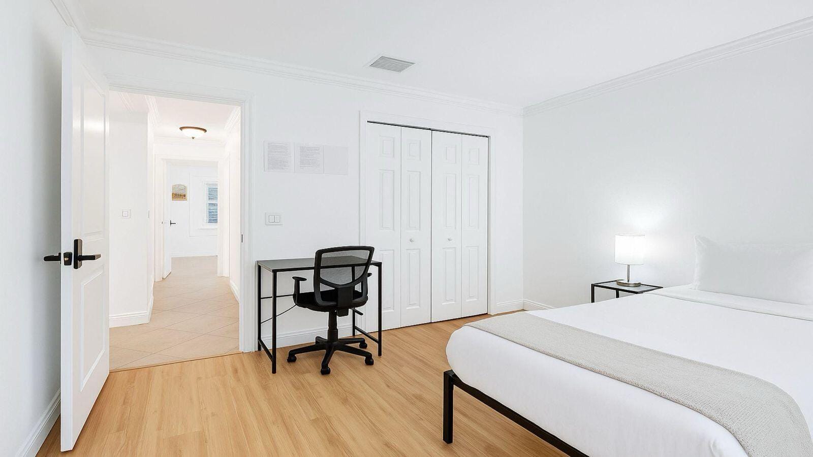 468 SW Prado Avenue — photo 7