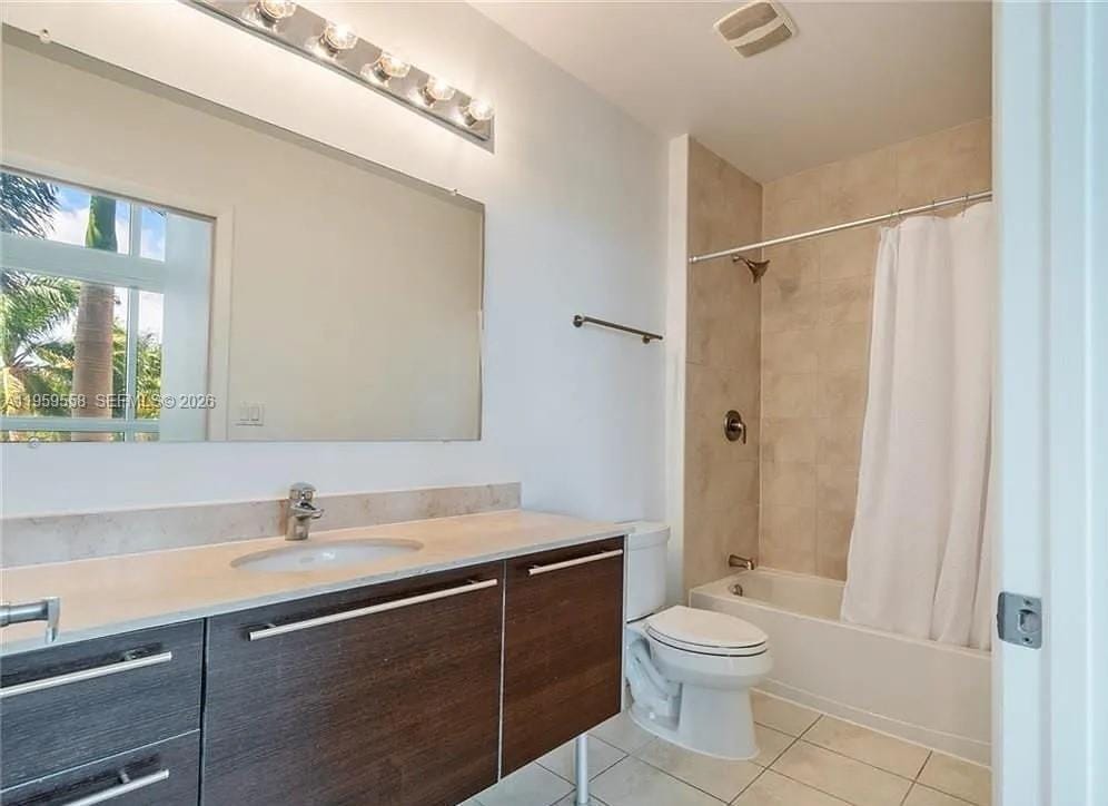 1900 N Bayshore Drive 506, Miami, FL 33132 photo 13