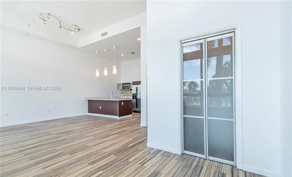 1900 N Bayshore Drive 506, Miami, FL 33132 photo 17