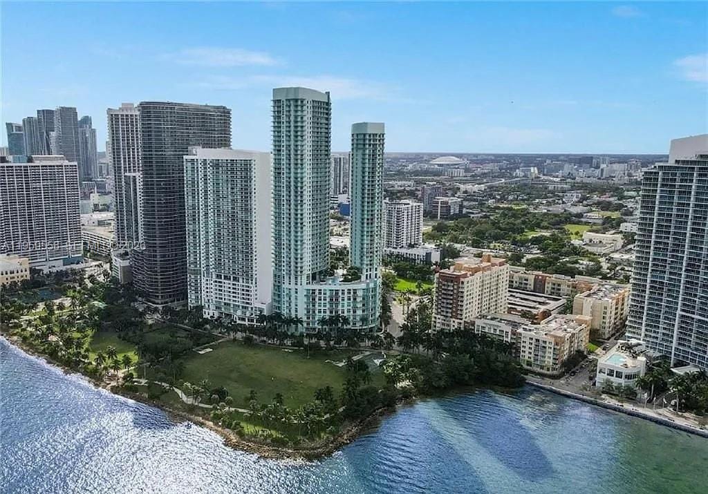 1900 N Bayshore Drive 506, Miami, FL 33132 photo 25