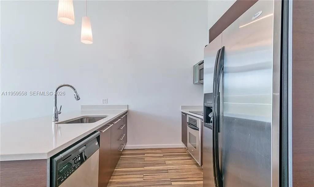1900 N Bayshore Drive 506 — photo 5