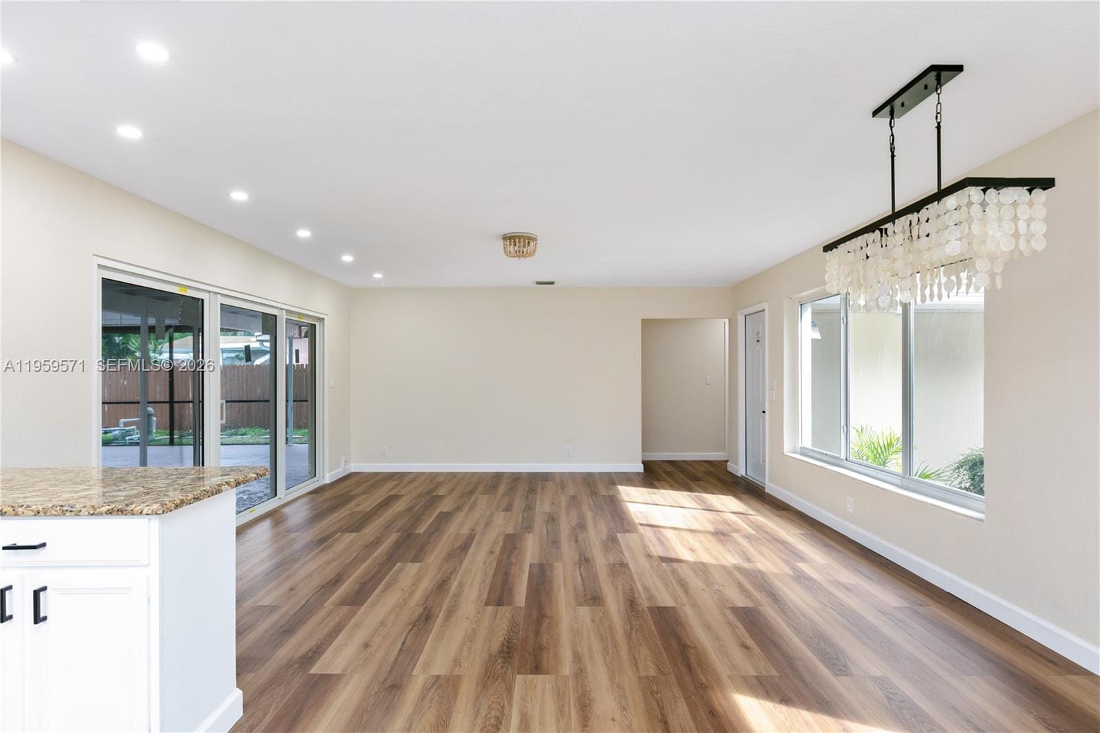 1507 Harding Street — photo 11