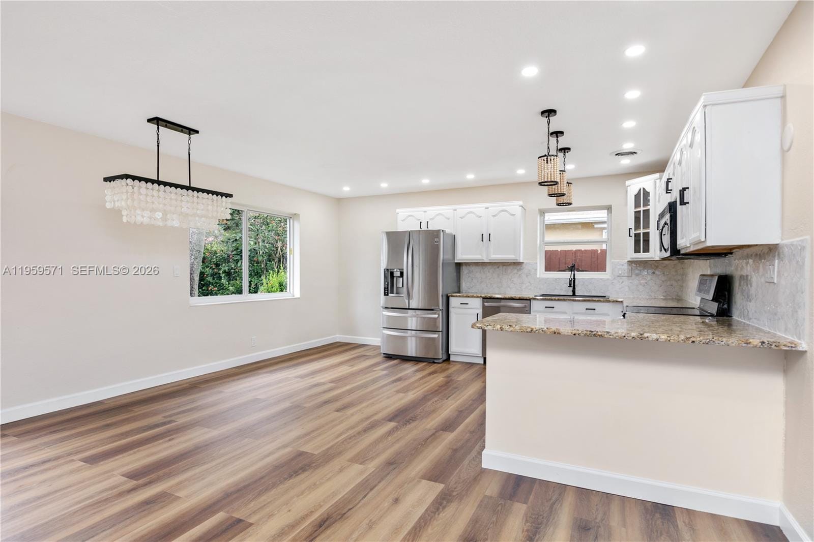 1507 Harding Street — photo 7
