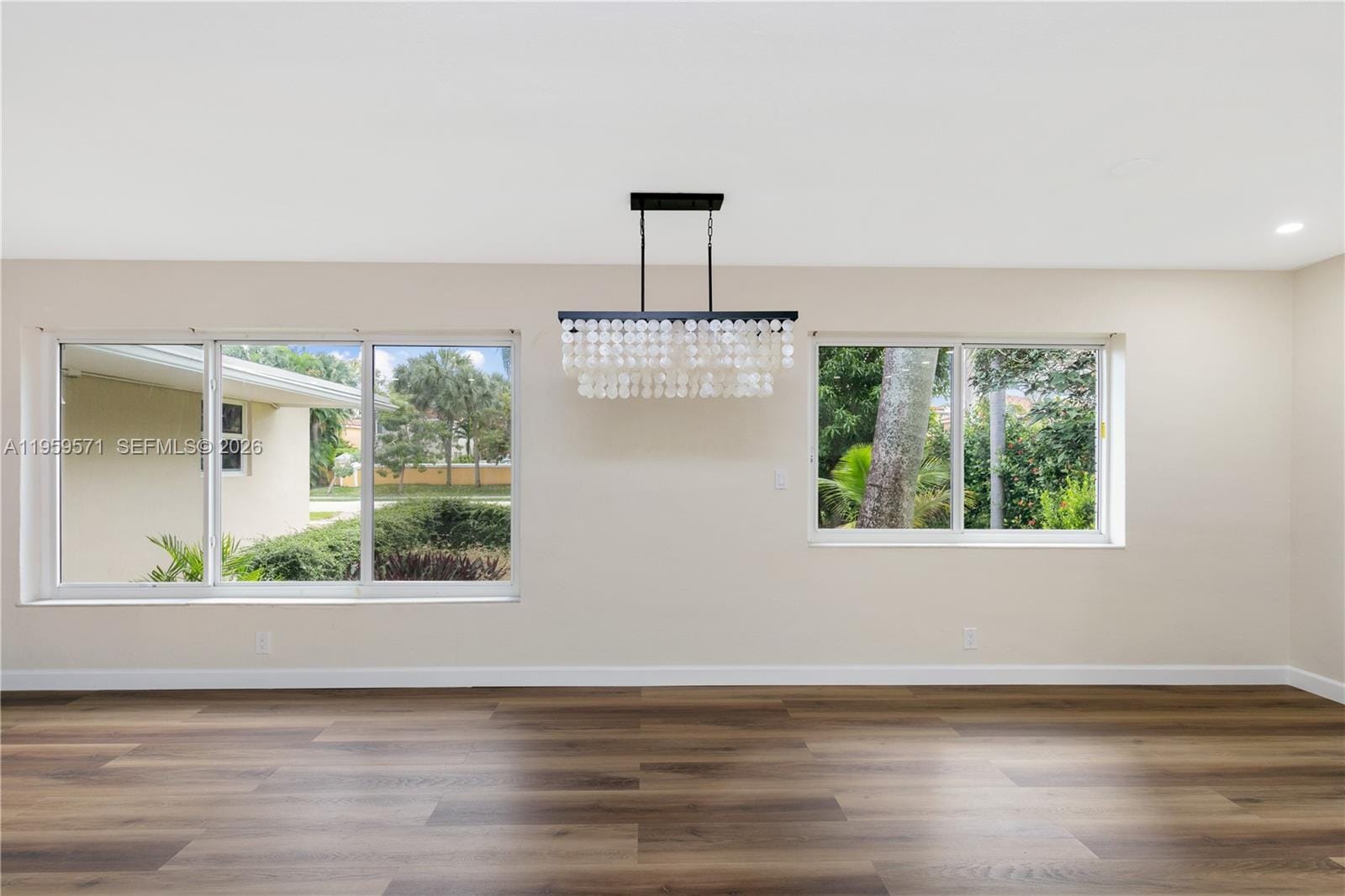 1507 Harding Street — photo 10