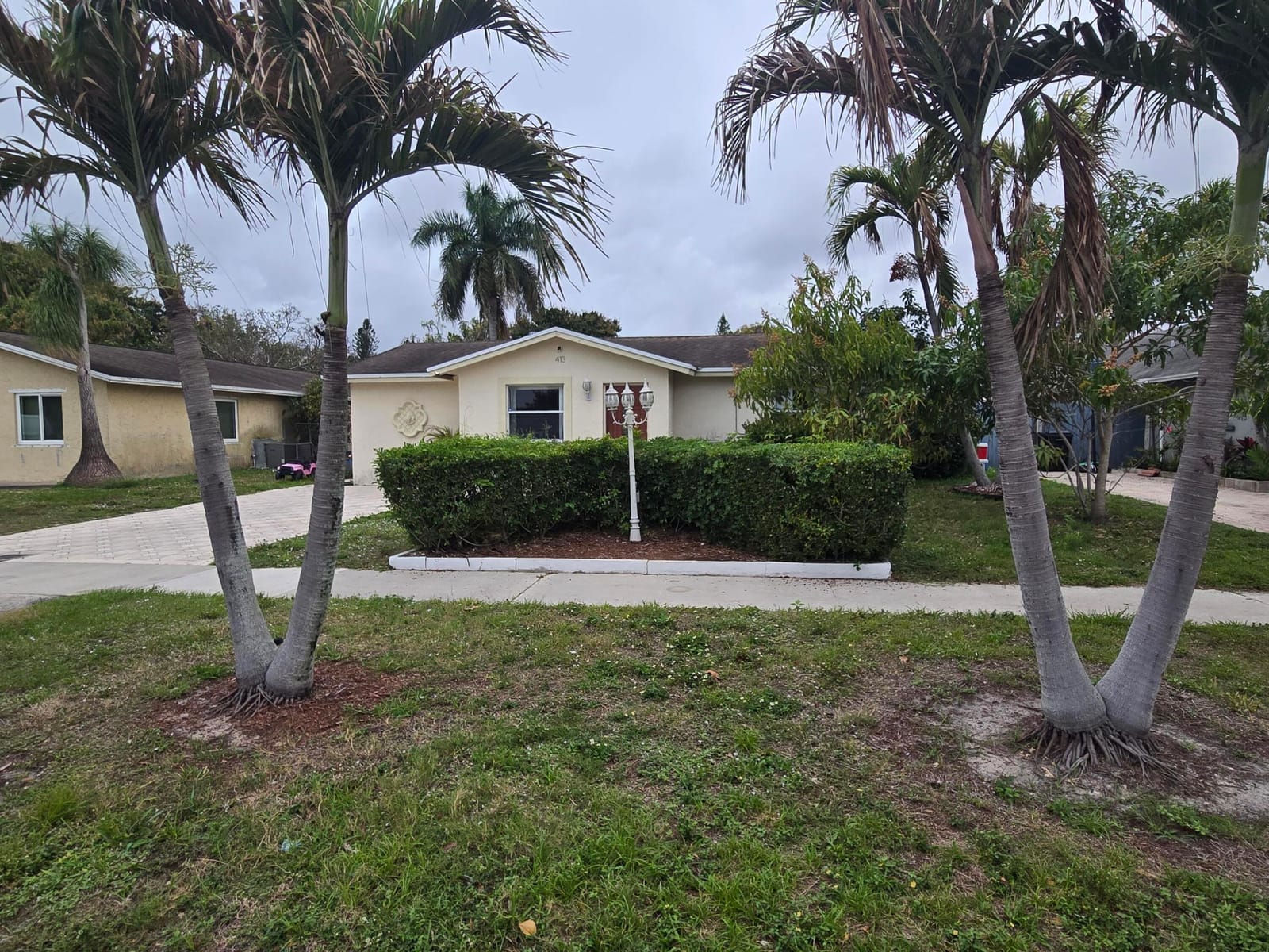 413 SW 73rd Avenue, North Lauderdale, FL 33068 photo 2