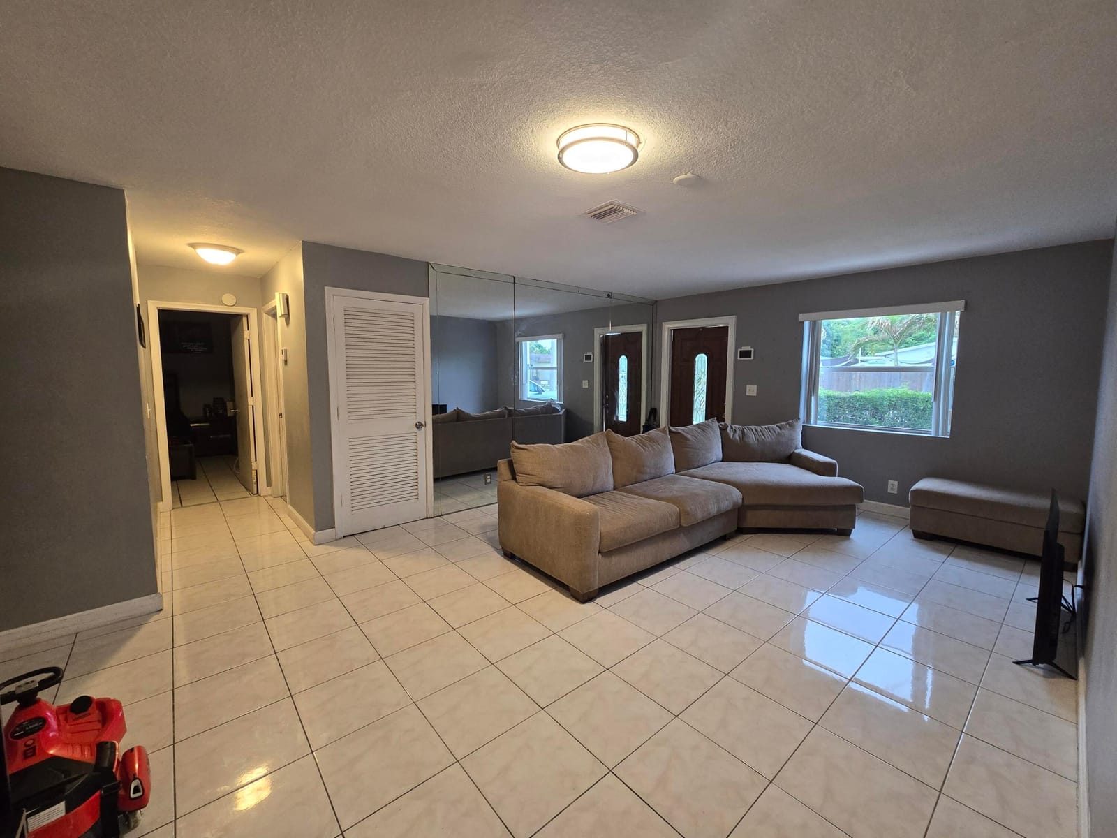 413 SW 73rd Avenue, North Lauderdale, FL 33068 photo 5