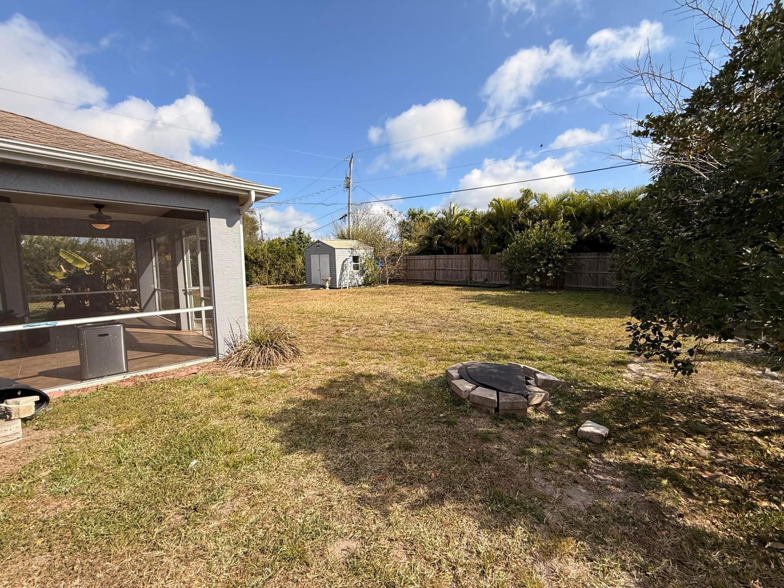 634 SW Millard Drive — photo 8