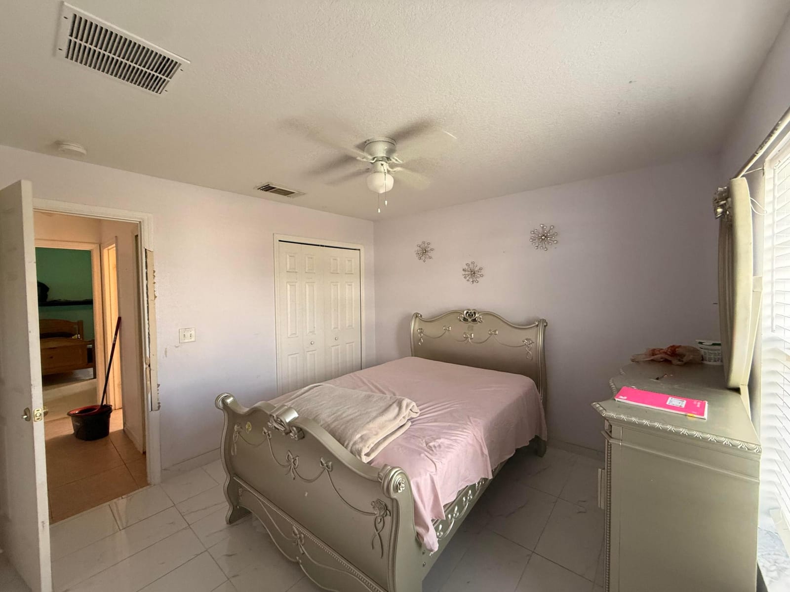 634 SW Millard Drive — photo 10