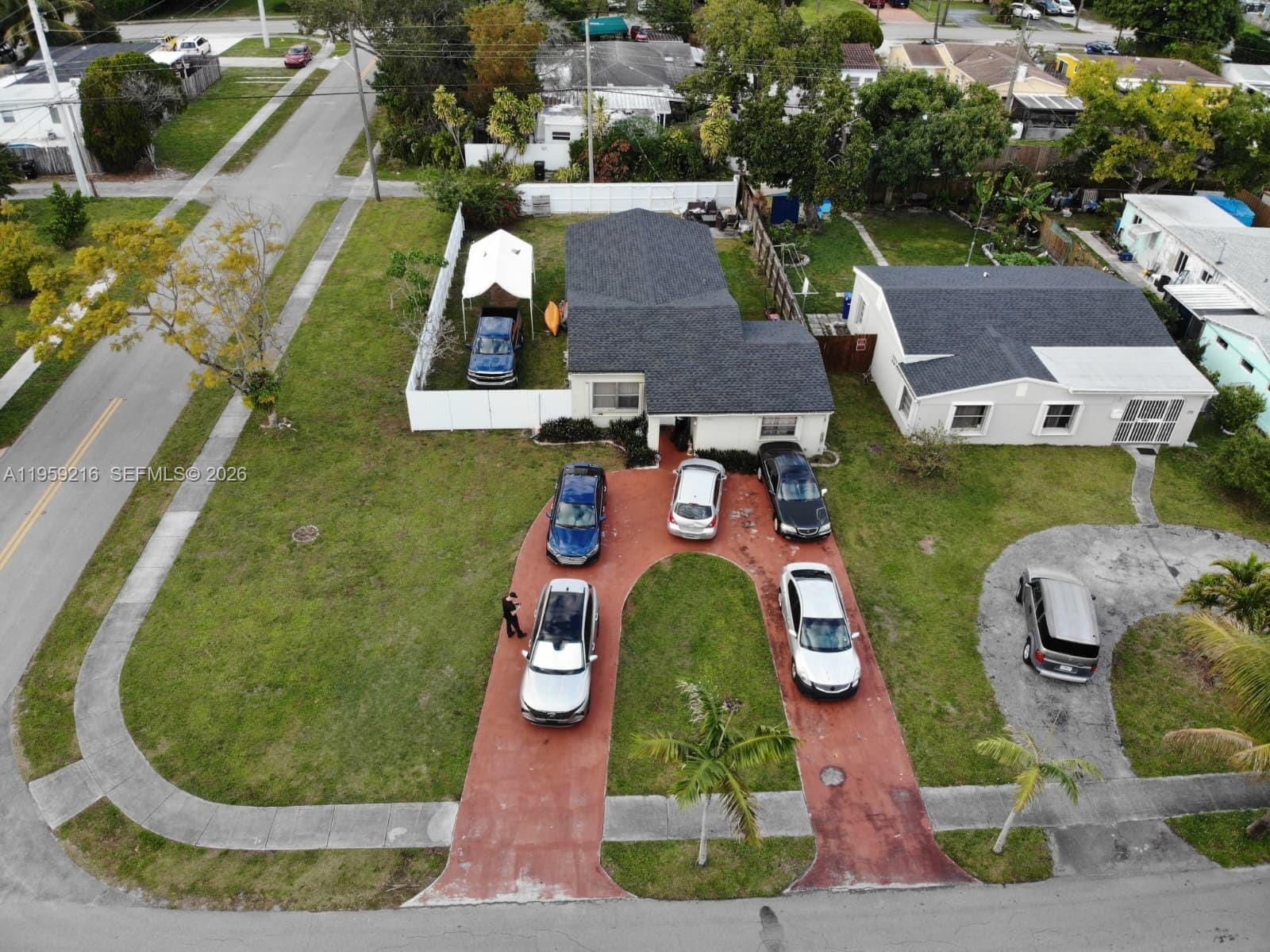 1701 NE 180th Street, North Miami Beach, FL 33162 photo 1