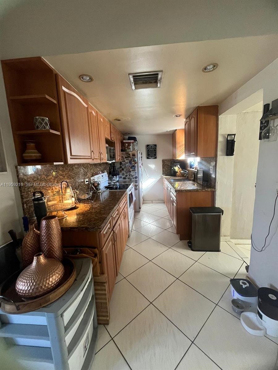 1701 NE 180th Street, North Miami Beach, FL 33162 photo 12