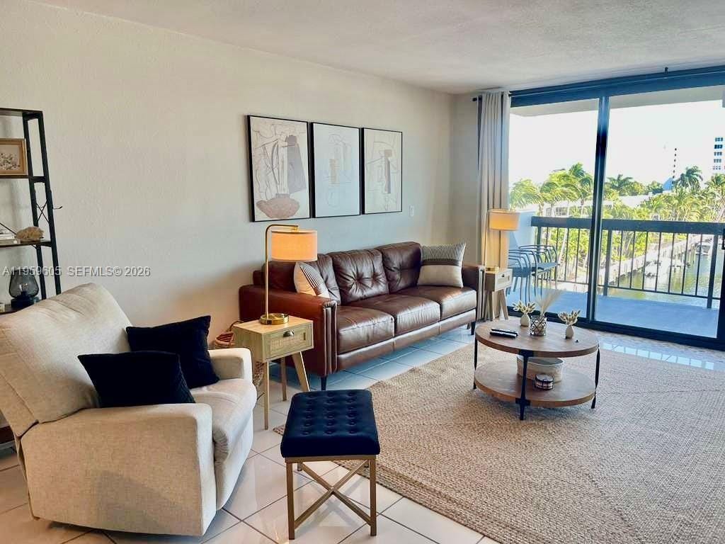 4800 Bayview Drive 505 — photo 8