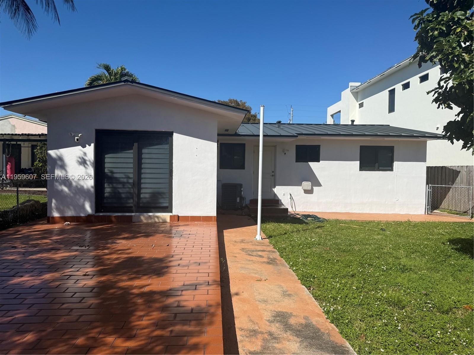 3050 SW 26th Street, Miami, FL 33133 photo 2