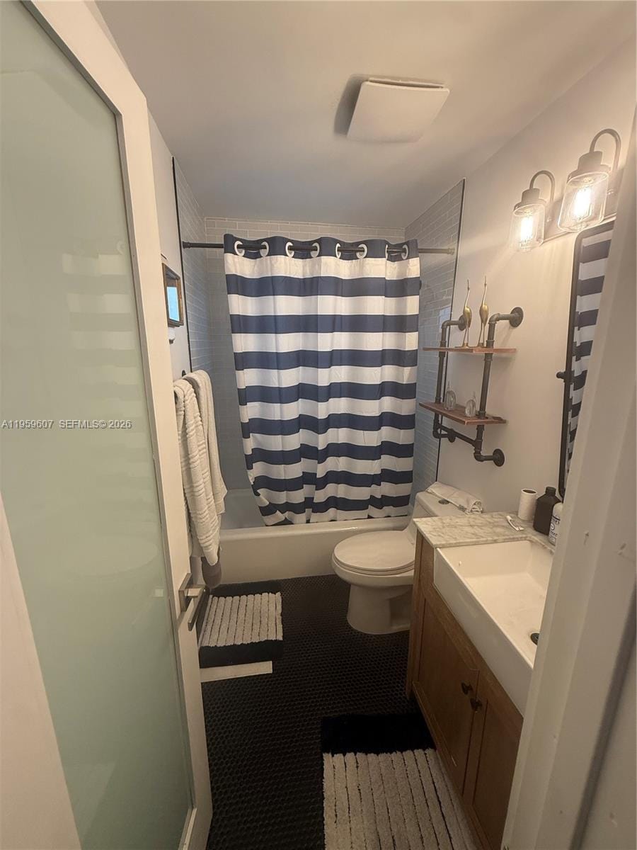 3050 SW 26th Street, Miami, FL 33133 photo 13