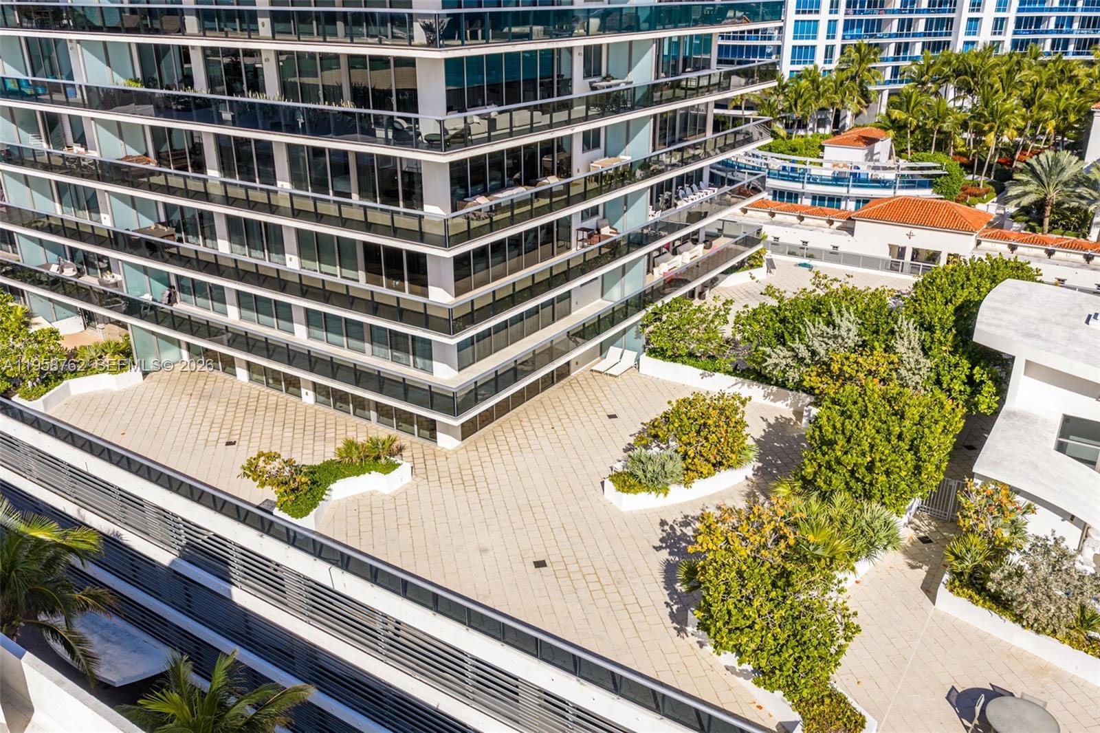 5875 Collins Avenue 502, Miami Beach, FL 33140 photo 15