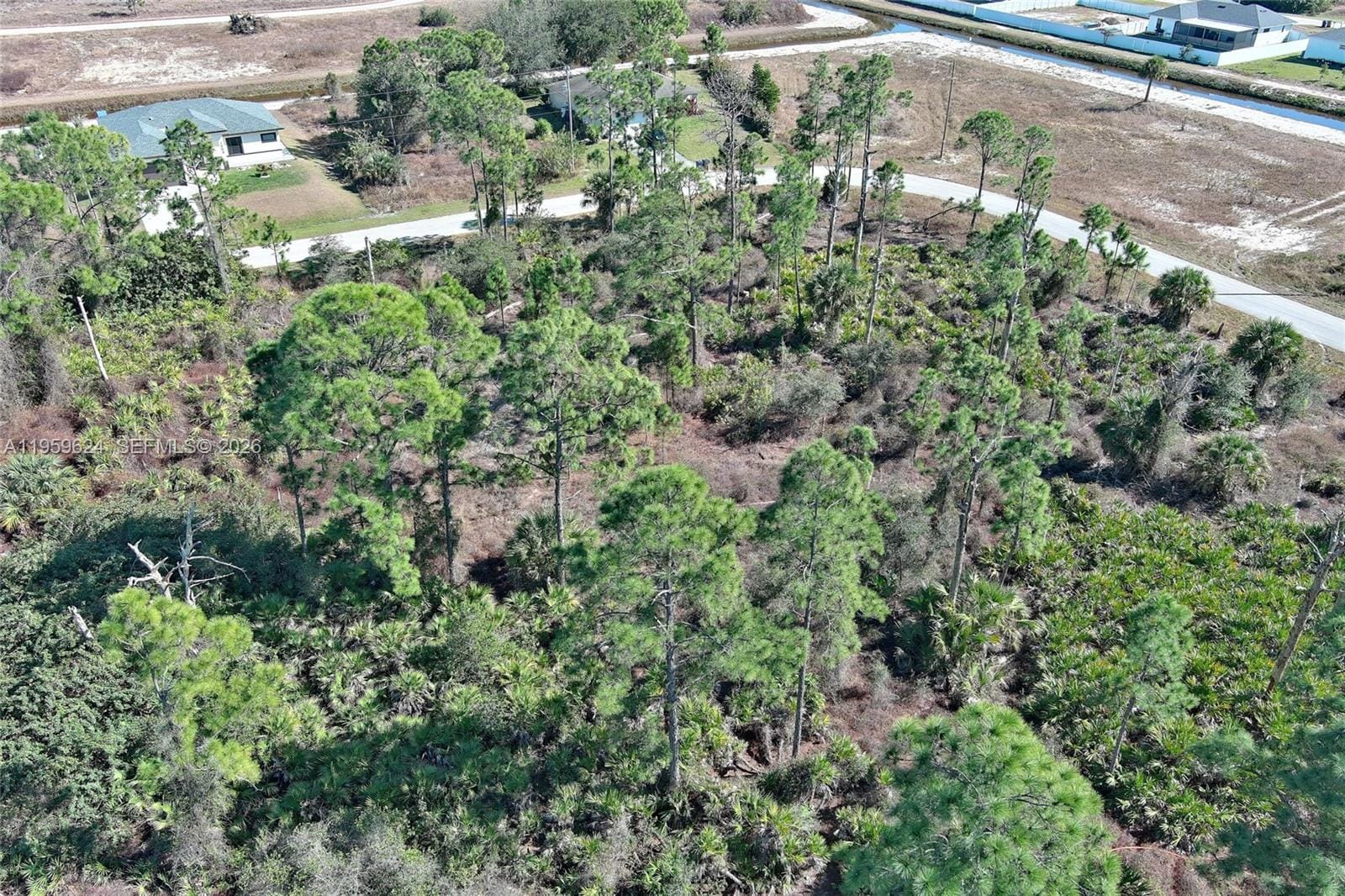 1053 Fayette Avenue, Lehigh Acres, FL 33974 photo 16