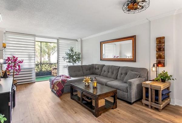 103 Royal Park Drive 1e, sold in Royal Park, Oakland Park, FL