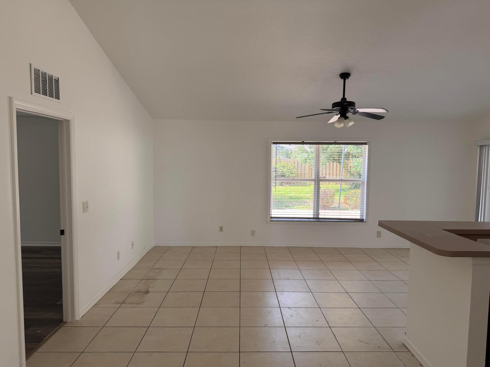 1874 SW Capehart Avenue — photo 11