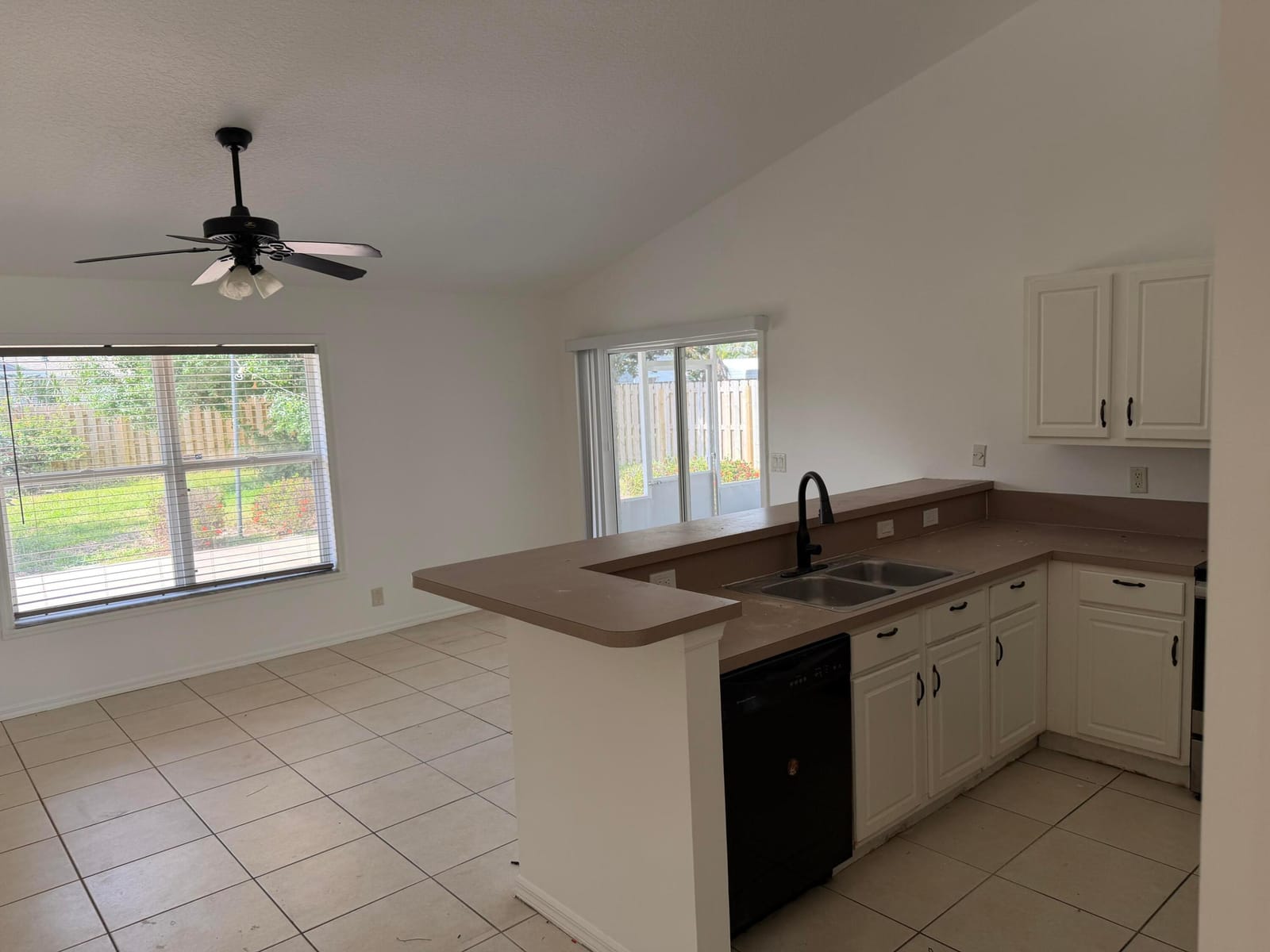 1874 SW Capehart Avenue — photo 12
