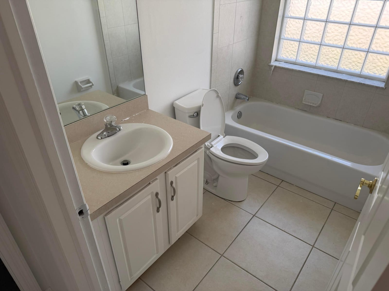 1874 SW Capehart Avenue — photo 6