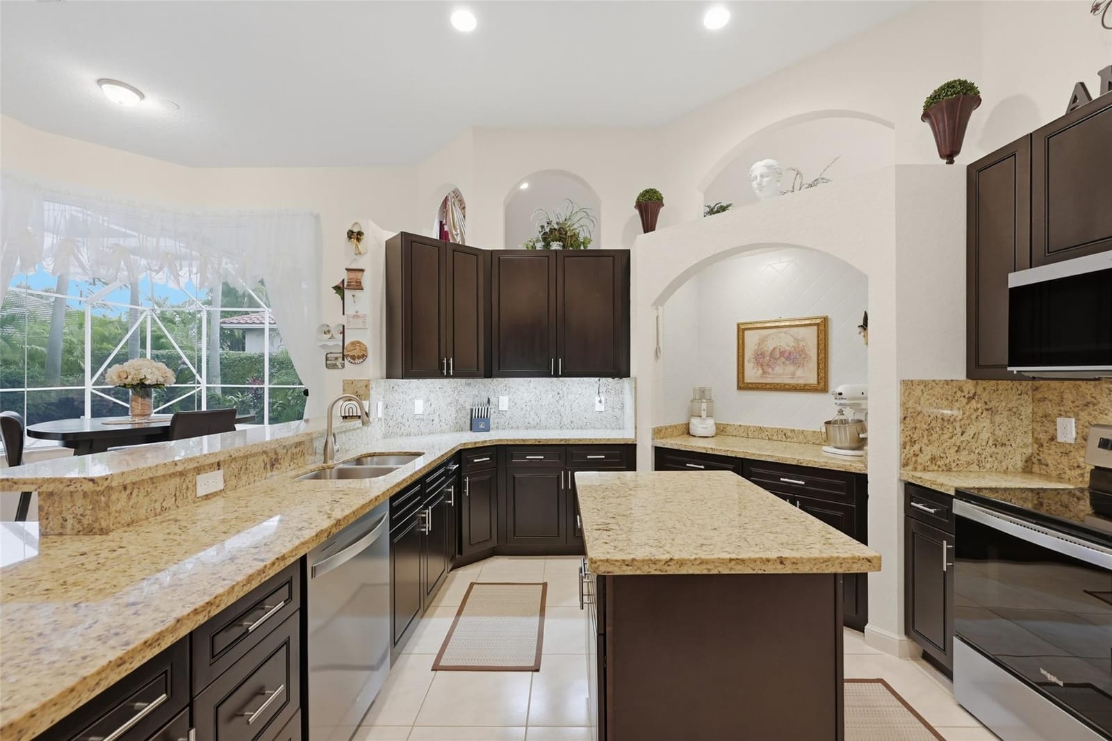 12125 NW 10th Street — photo 12
