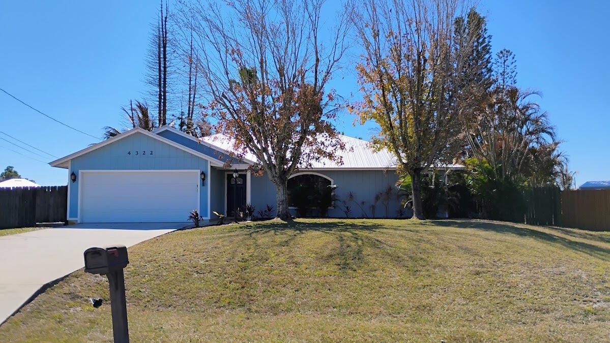 4322 SW Jarmer Road, Port St. Lucie, FL 34953