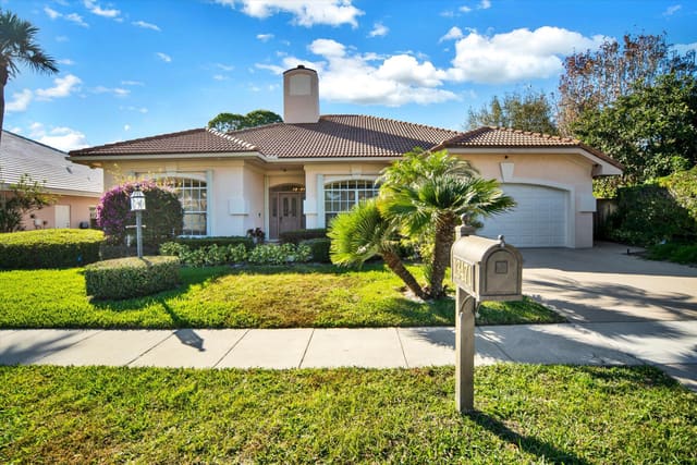 13471 Miles Standish Port, Palm Beach Gardens, FL 33410